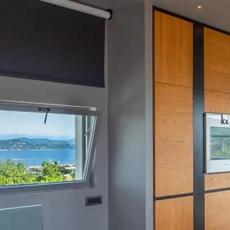 La Rotonda - Incredible Mediterraneen And St Tropez View 360! Centre 5 Mns Appartement *