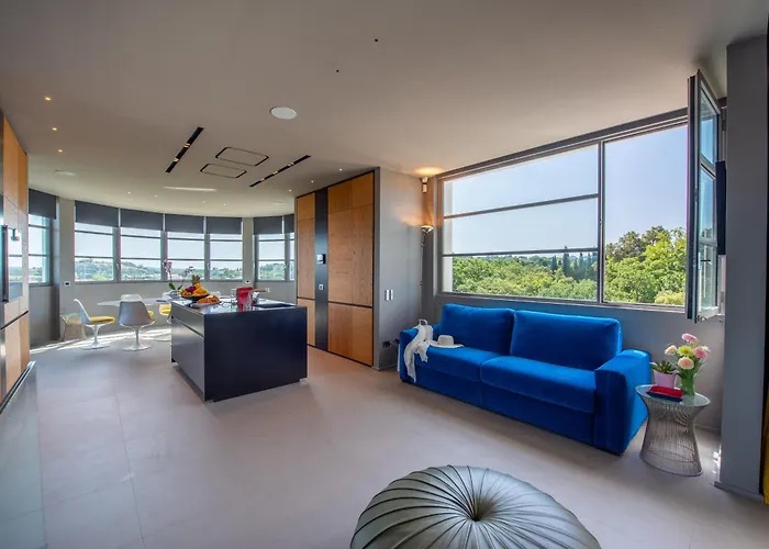 La Rotonda - Incredible Méditerranéen&st Tropez View 360! Centre 5 Mns Appartement *